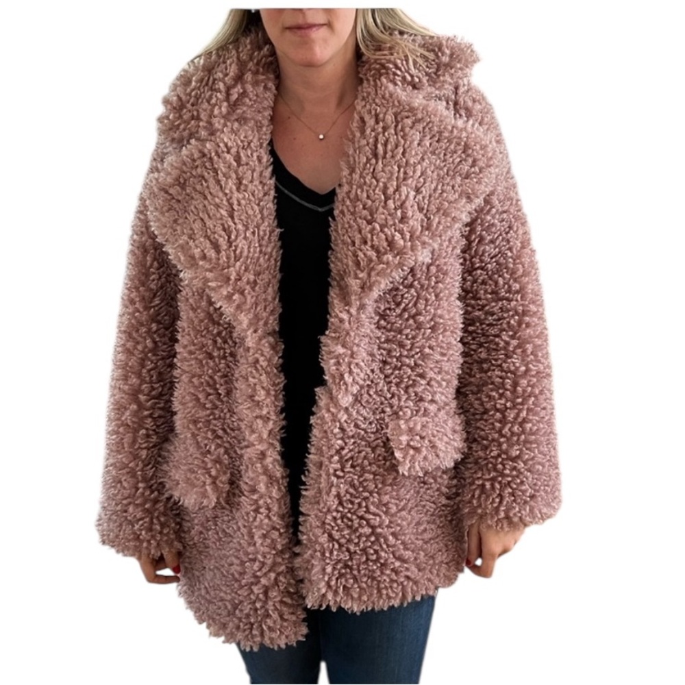 Dusty Pink Teddy Bear/Yeti Oversized Coat, Size Medium
